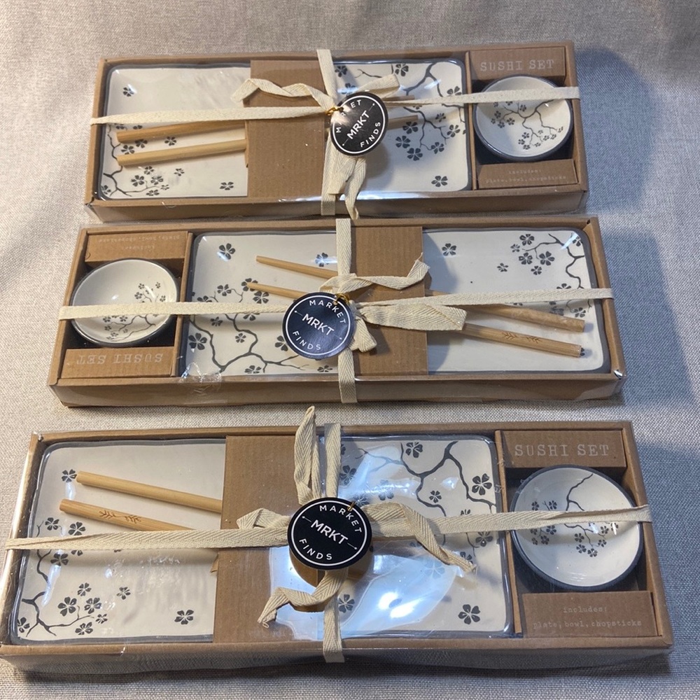 MRKT Market Finds Sushi set. Three boxes of sushi set. New